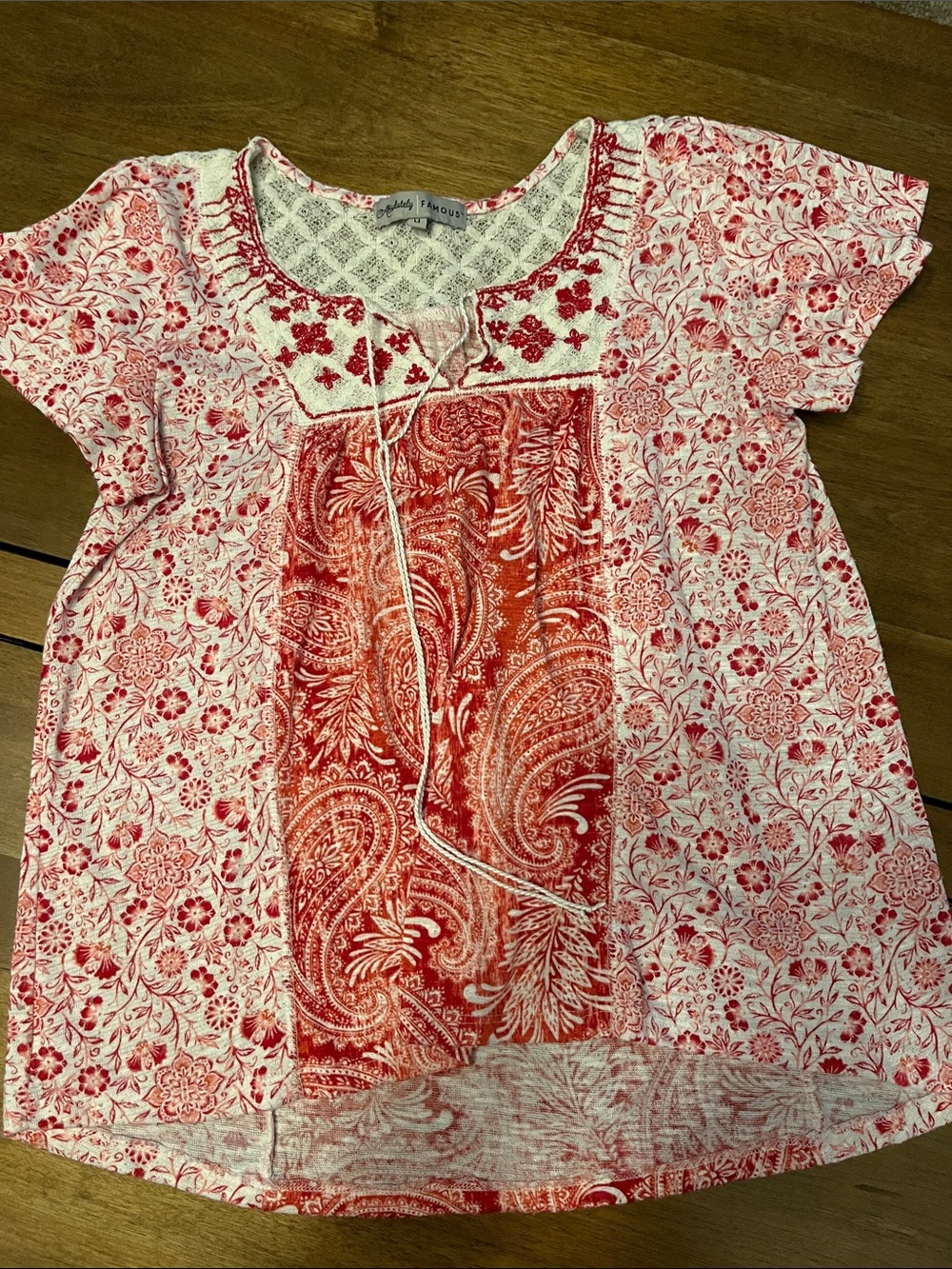 Almost Famous Red & White Paisley Embroidered Short Sleeve Tee